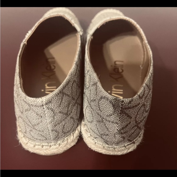 Calvin Klein CK Monogram Espadrilles Round Toe Canvas Shoes - Picture 6 of 6